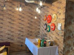 -玩坞轰趴馆·户外团建聚会主题生日派对馆(世豪广场店)