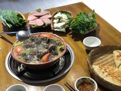 -阿婆情腊排骨火锅(饮玉巷店)