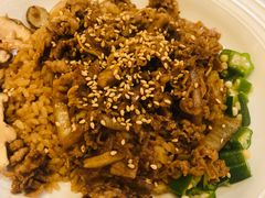 -必胜客(WOW中心城店)