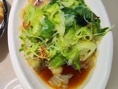 -老码头黑皮肘子锅包肉(赣水路店)