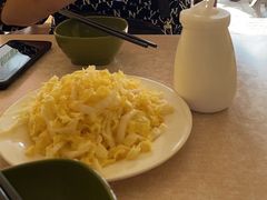 糖醋白菜丝-宝光熏肉鞋底火烧(新街口店)