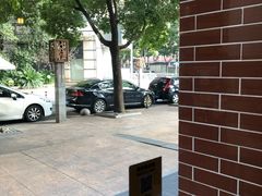 -左记港食(融科天城店)