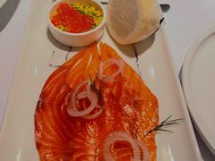 温热烟熏三文鱼-壳里西餐厅Coquille Seafood Bistro(蒙自路店)