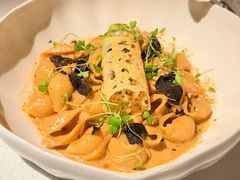 -弦月窗LUNETTE BY AMANDA(复兴路店)