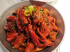 -石牌岭小亮蒸虾•湖北老字号(左岭店)