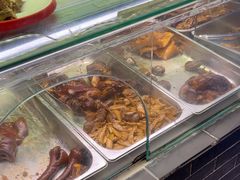 -老鼎万春卤菜(五代传承创始老店)