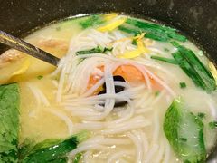 云南过桥米线-云海肴·汽锅鸡·云南菜(苏州中心店)