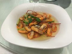 -双子楼大酒店(城开国际写字楼店)