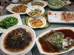 -新丁香海鲜主题餐厅(现代花园店)