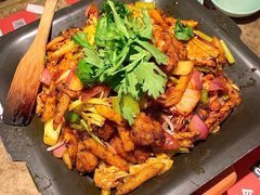 -炭舍干锅·烤鱼(扬名广场店)