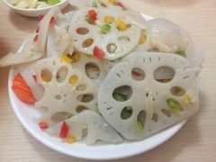 -闫家驴肉老店(华电一校店)