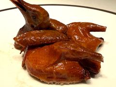 泰国香茅玻璃脆皮乳鸽-炳胜私厨(中达旗舰店)