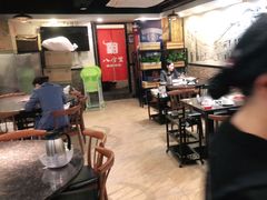 大堂-八合里牛肉火锅(新洲店)