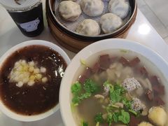 -百年尹氏汤包(湖南路狮子桥店)