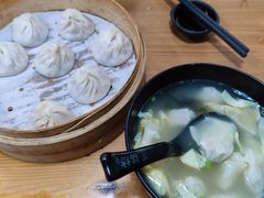 鲜肉小笼-笼铭坊(北蔡店)