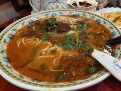 -金杨拉面王小吃面馆·牛三宝面·红烧牛肉粉