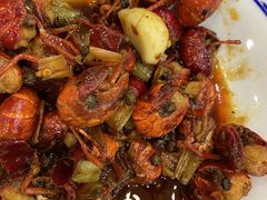 -江城燕子大排档(江汉路步行街店)