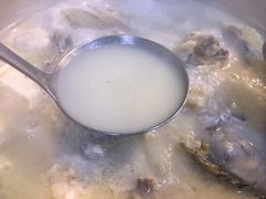 泉水锅底-正能量脆肉鲩火锅