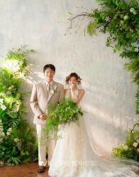 -雪中彩影婚纱摄影·微光艺术中心