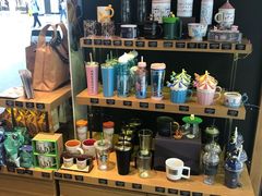 零售区-星巴克(广州中华广场B1层店)