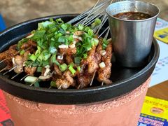 -包整·丝娃娃(一览甲秀楼风景店)