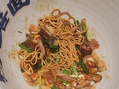 -李犟大爆鳝面·手工蟹黄包(湖滨西湖店)