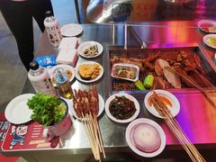 -小猪查理川式市井烤肉自助(辛集店)