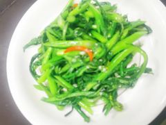 -牛头鱼庄·地道广西菜(鲁班店)