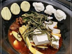 -缘福乡村铁锅炖民宿(八达岭店)