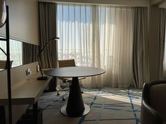 -上海漕河泾万丽酒店