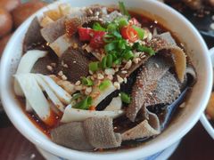 功夫双脆-炉小二铜锅牛蛙•川湘菜(三里屯店)