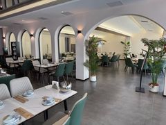 -何适山庄 ·可团建(水长城P2停车场店)