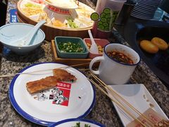 -怪噜范·老贵阳街头名小吃(鸿通城店)