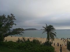 -亚龙湾中心广场