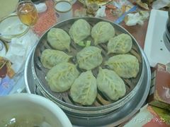 -地方名吃海鲜大馅蒸饺(北戴河店)