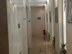 -跃动游泳健身俱乐部(新华传媒店)