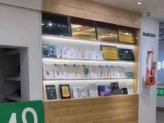 -音乐窝玩创中心·乐器声乐(海珠乐峰店)
