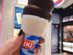 双球香草蛋卷-DQ·蛋糕·冰淇淋(通州万达店)