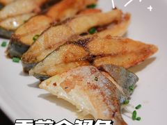 香煎鲳鱼-陈鹏鹏潮汕菜(欢乐海岸 海边景观店)