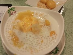 芒果杨枝甘露-松记糖水店(铜锣湾分店)