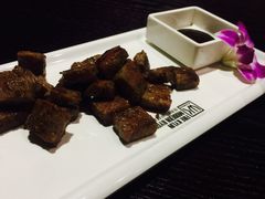 -HIHE Bistro·Oyster Bar(华熙live店)