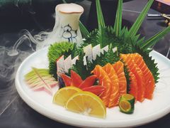 -鼎泰亨·海鲜牛肉餐厅(滨江店)
