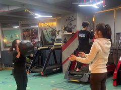 -KingBull私教健身&格斗订制(龙井商业中心店)