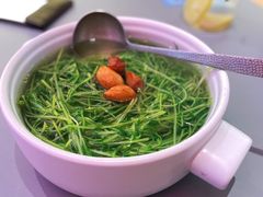 -桂满陇·手作小笼包&江南叫花鸡(中山公园店)