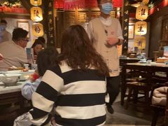 等位区-南京大牌档(济南万象城店)