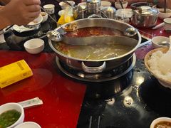 -老石黑山羊毛驴肉火锅(金凯广场店)