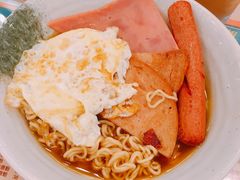 午餐肉公仔面-金华冰厅