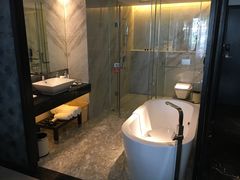 -三亚亚龙湾雅高美爵酒店
