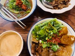 -CowCow其其·牛杂咖啡公司(六运店)
