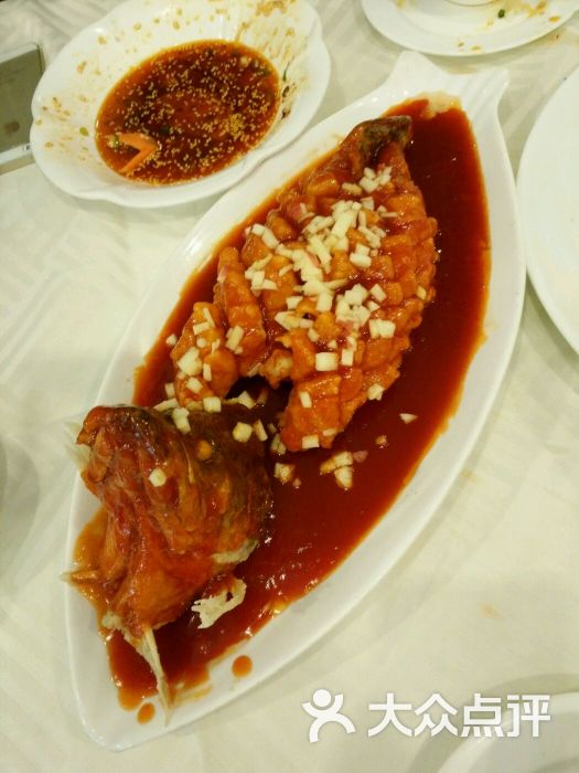 小贝壳酒楼(南二环路中段店)的点评